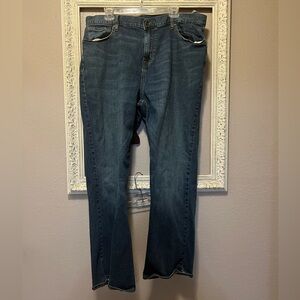 Old Navy Built-In Flex Loose Fit Jeans 40x32
